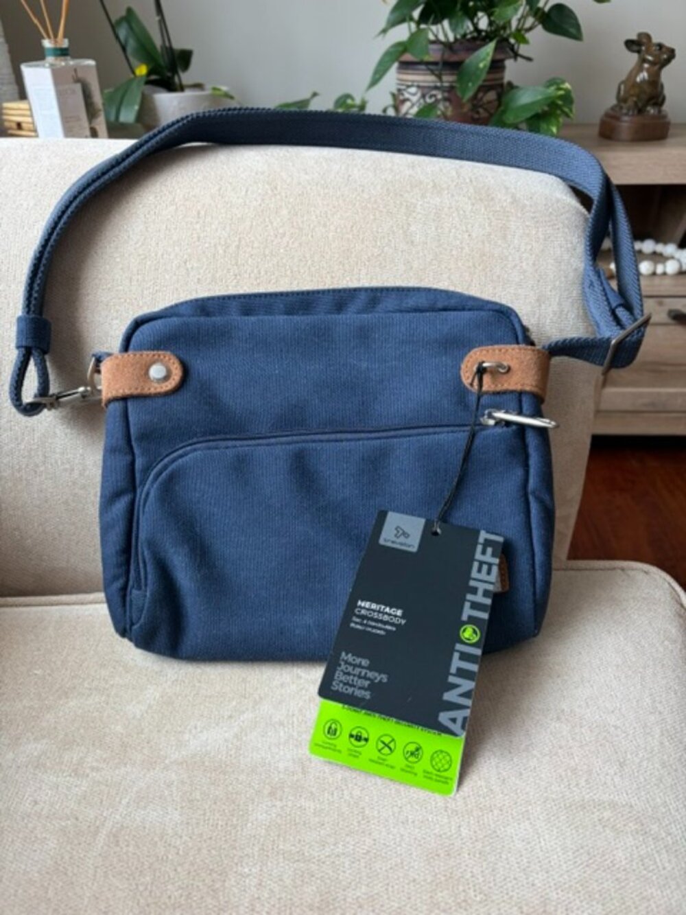 Travelon Anti-Theft Crossbody bag
